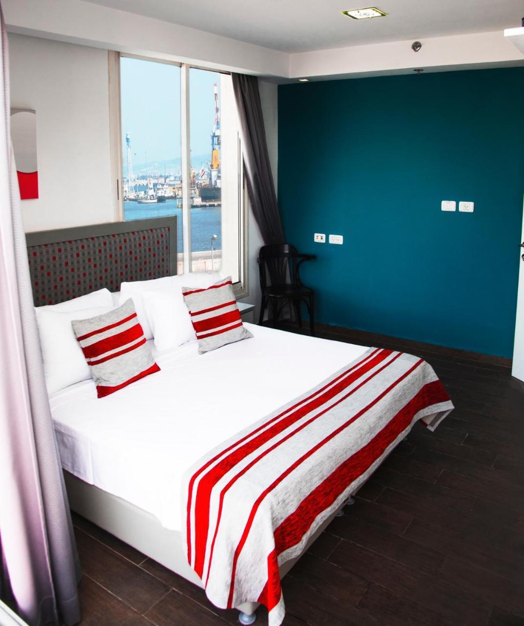 Maris Hotel Haifa Exteriör bild